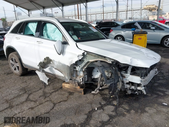 2020 Mercedes-Benz GLC 300 z VIN W1N0G8DB6LF803198, wystawiony jako IAAI lot #41170361 z przebiegiem 56 556 mil mil oraz . Historia ofert i sprzedaży dostępna na DreamBid. Obrazek 1.