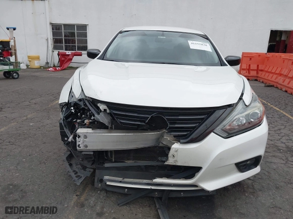2018 Nissan Altima 2.5 SV with VIN 1N4AL3AP4JC158095, listed as a IAAI auction lot 41155838 with 79,504 mi miles. Bid and sale history available at carsss.com. Image 12.
