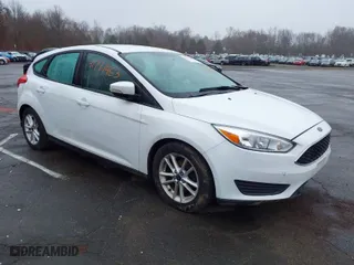 2016 Ford Focus SE with VIN 1FADP3K25GL298329, listed as a IAAI auction lot 41777453 with 100,678 mi miles. Bid and sale history available at carsss.com. Image 1.