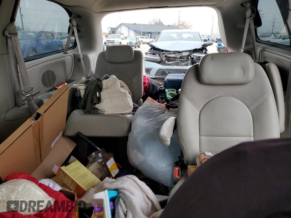 2006 Chrysler Town & Country LWB Limited with VIN 2A4GP64L86R640273, listed as a Copart auction lot 83975494 with 200,177 mi miles and Salvage Title. Bid and sale history available at carsss.com. Image 10.