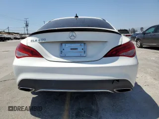 2019 Mercedes-Benz CLA 250 z VIN WDDSJ4EB7KN707972, wystawiony jako Copart lot #57691025 z przebiegiem 63 396 mil mil oraz Czysty tytuł • Clean title. Historia ofert i sprzedaży dostępna na DreamBid. Obrazek 6.
