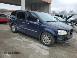 2013 Chrysler Town & Country Limited z VIN 2C4RC1GG9DR711585, wystawiony jako Copart lot #52674455 z przebiegiem Nie podano mil oraz Szkoda całkowita • Salvage title. Historia ofert i sprzedaży dostępna na DreamBid. Obrazek 4.