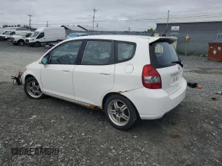 2008 Honda Fit with VIN JHMGD38498S802380, listed as a Copart auction lot 61545925 with 181,079 mi miles and Clean title. Bid and sale history available at DreamBid. Image 2.