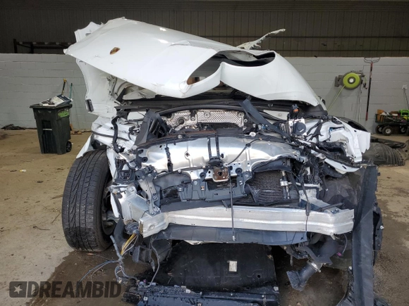 2018 Porsche Macan with VIN WP1AA2A56JLB20116, listed as a Copart auction lot 84089134 with Not Provided miles and Salvage Title. Bid and sale history available at DreamBid. Image 5.