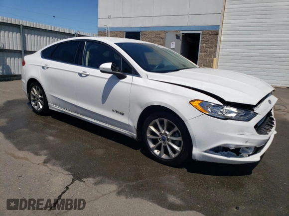 2017 Ford Fusion Hybrid SE with VIN 3FA6P0LU2HR326162, listed as a Copart auction lot 57495005 with 135,797 mi miles and Clean title. Bid and sale history available at DreamBid. Image 4.