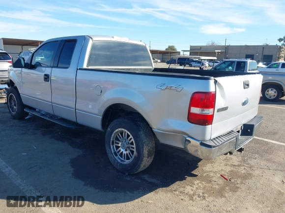 2006 Ford F-150 XLT with VIN 1FTPX14V66FA97314, listed as a IAAI auction lot 41623791 with 215,882 mi miles. Bid and sale history available at carsss.com. Image 3.