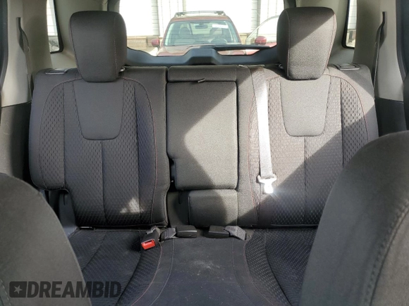 2015 GMC Terrain SLE z VIN 2GKFLVEK4F6124057, wystawiony jako Copart lot #53498885 z przebiegiem 139 481 mil mil oraz Nie do naprawy • Non repairable. Historia ofert i sprzedaży dostępna na DreamBid. Obrazek 10.