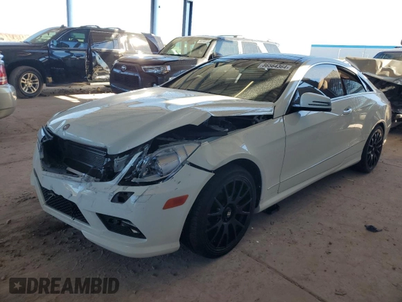 2010 Mercedes-Benz E-Class E 550 with VIN WDDKJ7CB5AF043250, listed as a Copart auction lot 86564364 with 73,564 mi miles and Salvage Title. Bid and sale history available at carsss.com. Image 1.