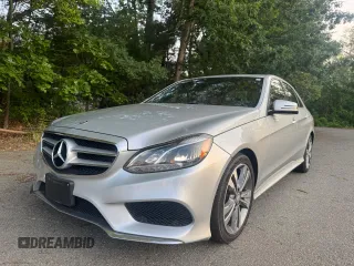 2016 Mercedes-Benz E 350 Luxury with VIN WDDHF8JB8GB198055, listed as a Copart auction lot 61106865 with 90,962 mi miles and Clean title. Bid and sale history available at DreamBid. Image 2.