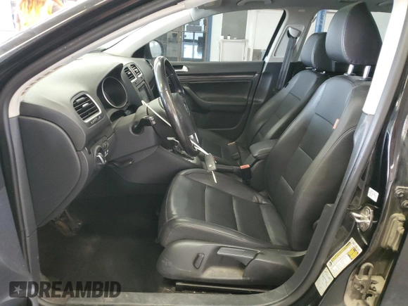2011 Volkswagen Jetta TDI with VIN 3VWPL7AJ5BM644807, listed as a Copart auction lot 60695205 with 103,610 mi miles and Salvage title. Bid and sale history available at DreamBid. Image 7.