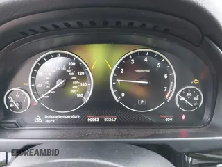 2016 BMW X5 sDrive35i with VIN 5UXKR2C59G0U17661, listed as a IAAI auction lot 40931088 with 90,963 mi miles. Bid and sale history available at carsss.com. Image 7.