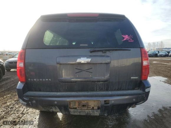 2010 Chevrolet Suburban LT with VIN 1GNUKJE33AR138995, listed as a Copart auction lot 46938435 with 281,335 mi miles and Clean Title. Bid and sale history available at carsss.com. Image 6.