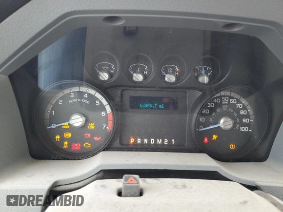 2013 Ford F-250 XL with VIN 1FT7X2B66DEA06966, listed as a Copart auction lot 87857915 with 63,088 mi miles and Clean Title. Bid and sale history available at DreamBid. Image 9.