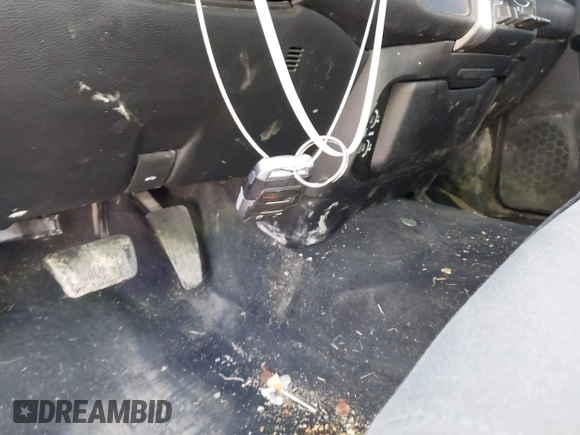 2019 Ram 2500 Big Horn with VIN 3C6UR5DL9KG625821, listed as a IAAI auction lot 41762226 with 190,255 mi miles and . Bid and sale history available at DreamBid. Image 11.
