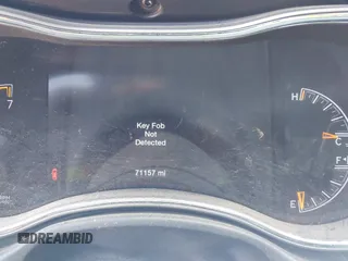 2020 Jeep Grand Cherokee Altitude z VIN 1C4RJFAGXLC216797, wystawiony jako IAAI lot #42288098 z przebiegiem 71 157 mil mil oraz . Historia ofert i sprzedaży dostępna na DreamBid. Obrazek 7.