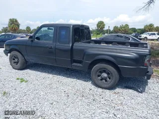 2000 Ford Ranger XL with VIN 1FTYR14V8YTA68917, listed as a IAAI auction lot 40342381 with 143,236 mi miles. Bid and sale history available at carsss.com. Image 3.