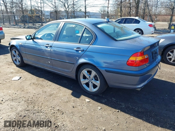 2004 BMW 3 Series 325xi with VIN WBAEU33494PR11612, listed as a IAAI auction lot 41805426 with 60,650 mi miles and . Bid and sale history available at DreamBid. Image 3.