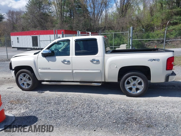 2012 Chevrolet Silverado 1500 LTZ with VIN 3GCPKTE7XCG207494, listed as a IAAI auction lot 42045069 with 304,090 mi miles and . Bid and sale history available at DreamBid. Image 14.