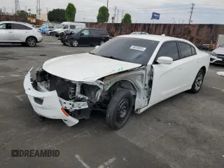 2015 Dodge Charger SXT z VIN 2C3CDXHG7FH721601, wystawiony jako Copart lot #58253925 z przebiegiem 123 004 mil mil oraz Szkody całkowita. Historia ofert i sprzedaży dostępna na DreamBid. Obrazek 1.