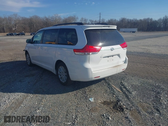 2013 Toyota Sienna LE with VIN 5TDJK3DC0DS066829, listed as a IAAI auction lot 41635076 with 205,808 mi miles and . Bid and sale history available at DreamBid. Image 3.