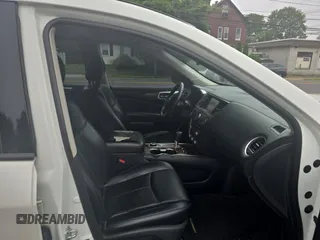 2020 Nissan Pathfinder Platinum with VIN 5N1DR2DM1LC579451, listed as a Copart auction lot 61667215 with 131,641 mi miles and Clean title. Bid and sale history available at DreamBid. Image 5.