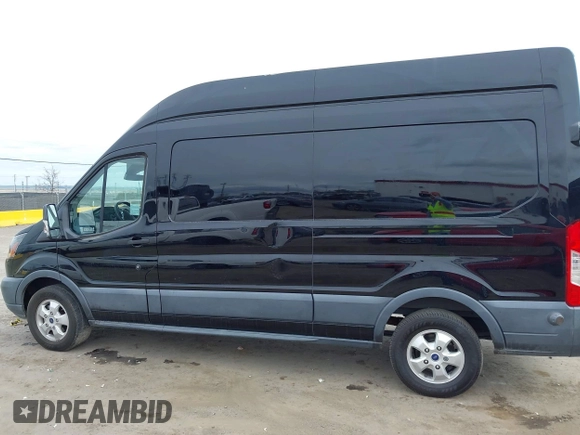 2017 Ford Transit z VIN 1FTYR2XM0HKB54687, wystawiony jako IAAI lot #41608746 z przebiegiem 57 744 mil mil oraz . Historia ofert i sprzedaży dostępna na DreamBid. Obrazek 14.
