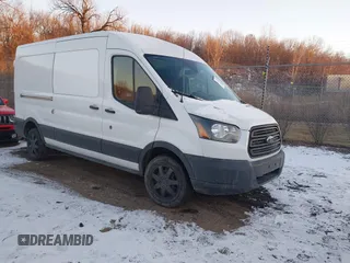 2016 Ford Transit Cargo z VIN 1FTYR2CG1GKA05879, wystawiony jako IAAI lot #41315438 z przebiegiem 74 797 mil mil oraz . Historia ofert i sprzedaży dostępna na DreamBid. Obrazek 1.