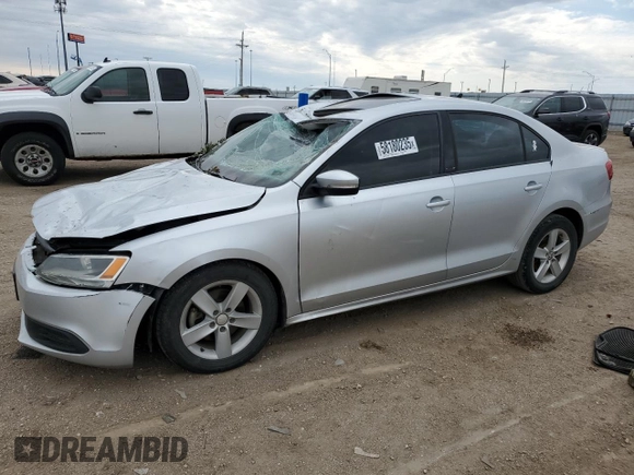 2011 Volkswagen Jetta TDI с VIN 3VWLL7AJ4BM084843, выставлен на аукционе Copart как лот 58180235 с пробегом 172 674 миль миль и Списание • Salvage title. История ставок и продаж доступна на DreamBid. Изображение 1.