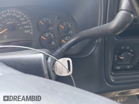 2005 Chevrolet Silverado 1500 Work Truck с VIN 1GCEC14V05Z315117, выставлен на аукционе IAAI как лот 42785670 с пробегом 311 086 миль миль и . История ставок и продаж доступна на DreamBid. Изображение 11.