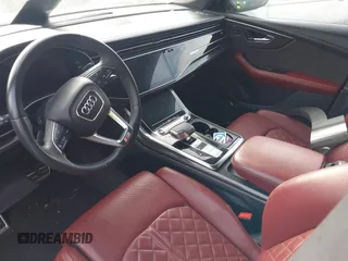 2022 Audi SQ8 Prestige z VIN WA1CWBF11ND017665, wystawiony jako IAAI lot #41430807 z przebiegiem 30 619 mil mil oraz . Historia ofert i sprzedaży dostępna na DreamBid. Obrazek 17.