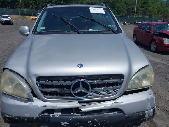 1999 Mercedes-Benz M 320/430/500 with VIN 4JGAB72E5XA075910, listed as a IAAI auction lot 42805531 with 180,194 mi miles and . Bid and sale history available at DreamBid. Image 6.
