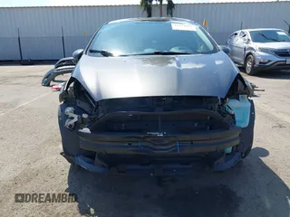 2017 Ford Fiesta SE с VIN 3FADP4BJ9HM125975, выставлен на аукционе IAAI как лот 42174562 с пробегом 55 661 миль миль и . История ставок и продаж доступна на DreamBid. Изображение 6.