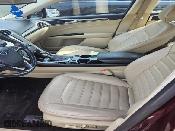 2013 Ford Fusion SE with VIN 3FA6P0HR7DR225469, listed as a IAAI auction lot 41821847 with 162,865 mi miles. Bid and sale history available at carsss.com. Image 5.