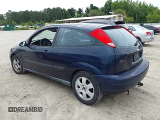2001 Ford Focus ZX3 с VIN 3FAFP31301R244416, выставлен на аукционе IAAI как лот 42431060 с пробегом 213 251 миль миль и . История ставок и продаж доступна на DreamBid. Изображение 3.
