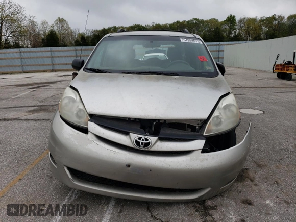 2008 Toyota Sienna CE z VIN 5TDZK23C98S142438, wystawiony jako Copart lot #54898675 z przebiegiem 211 400 mil mil oraz Szkoda całkowita • Salvage title. Historia ofert i sprzedaży dostępna na DreamBid. Obrazek 5.