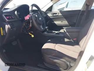 2016 Kia Optima LX with VIN KNAGT4L31G5075416, listed as a IAAI auction lot 42281622 with 125,971 mi miles and . Bid and sale history available at DreamBid. Image 5.