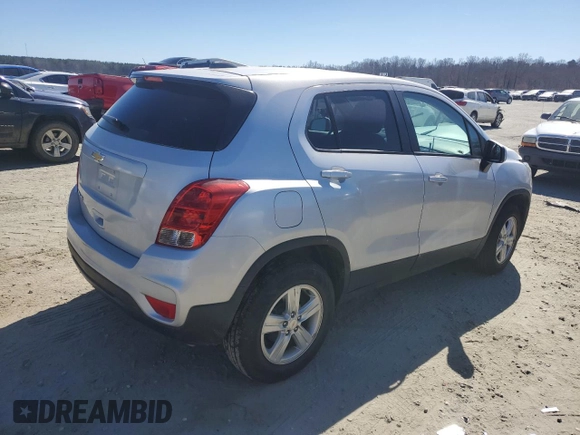 2022 Chevrolet Trax LS with VIN KL7CJNSMXNB513370, listed as a Copart auction lot 47117355 with 35,858 mi miles and Salvage Title. Bid and sale history available at carsss.com. Image 3.