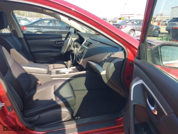2016 Nissan Altima 2.5 SL with VIN 1N4AL3APXGC281084, listed as a IAAI auction lot 41528669 with 59,201 mi miles. Bid and sale history available at carsss.com. Image 5.