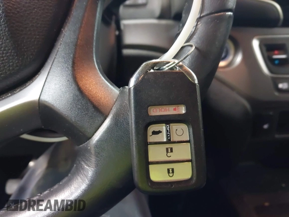 2020 Honda Pilot EX-L z VIN 5FNYF6H58LB061994, wystawiony jako IAAI lot #42358236 z przebiegiem 49 436 mil mil oraz . Historia ofert i sprzedaży dostępna na DreamBid. Obrazek 11.