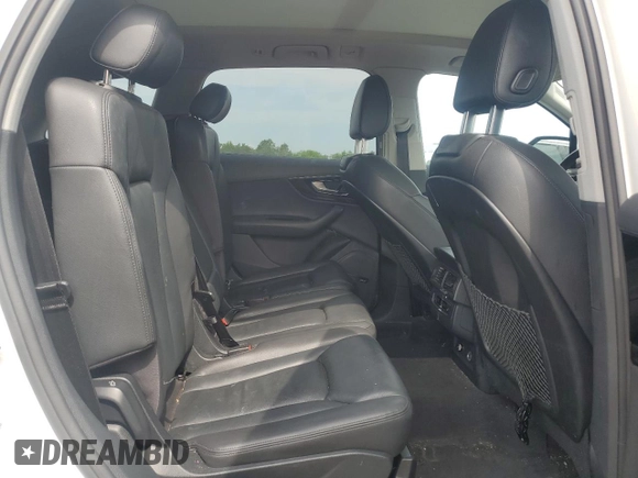 2019 Audi Q7 Premium Plus with VIN WA1LAAF75KD038821, listed as a Copart auction lot 59813665 with 61,889 mi miles and Salvage title. Bid and sale history available at DreamBid. Image 11.