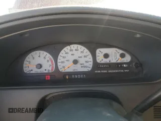 2000 Mercury Villager Sport z VIN 4M2XV12T1YDJ25892, wystawiony jako Copart lot #75762014 z przebiegiem 139 456 mil mil oraz Tytuł czysty. Historia ofert i sprzedaży dostępna na DreamBid. Obrazek 9.