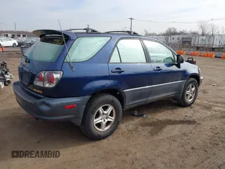 2001 Lexus RX with VIN JTJHF10U310170085, listed as a IAAI auction lot 41795796 with 205,057 mi miles and . Bid and sale history available at carsss.com. Image 4.