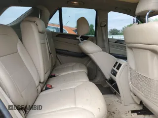 2013 Mercedes-Benz M 350 z VIN 4JGDA5HB1DA122217, wystawiony jako Copart lot #57061955 z przebiegiem 149 858 mil mil oraz Szkoda całkowita • Salvage title. Historia ofert i sprzedaży dostępna na DreamBid. Obrazek 11.