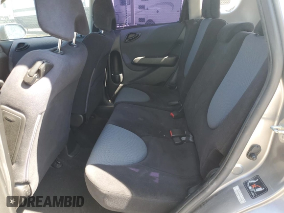 2008 Honda Fit z VIN JHMGD38498S053208, wystawiony jako Copart lot #51540825 z przebiegiem 174 509 mil mil oraz Szkoda całkowita • Salvage title. Historia ofert i sprzedaży dostępna na DreamBid. Obrazek 11.