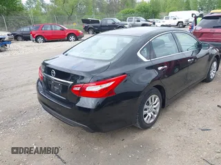 2016 Nissan Altima S z VIN 1N4AL3AP4GC275278, wystawiony jako IAAI lot #42315899 z przebiegiem 196 107 mil mil oraz . Historia ofert i sprzedaży dostępna na DreamBid. Obrazek 4.
