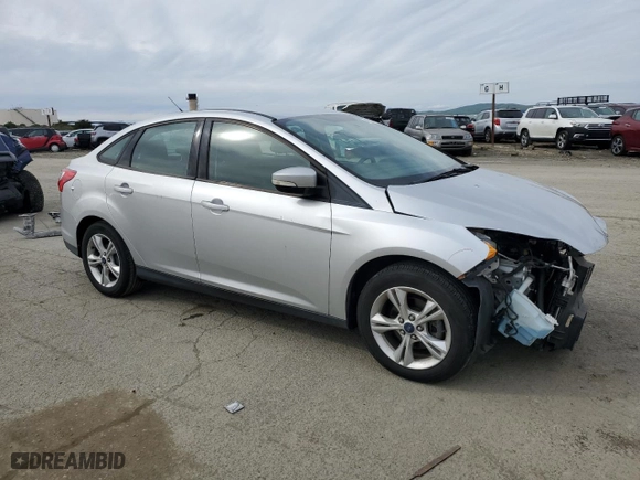 2013 Ford Focus SE with VIN 1FADP3F22DL353468, listed as a Copart auction lot 49684895 with 102,183 mi miles and Salvage Title. Bid and sale history available at carsss.com. Image 4.