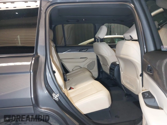 2024 Jeep Grand Cherokee Limited with VIN 1C4RJHBG5RC258264, listed as a IAAI auction lot 42053109 with Not provided miles and . Bid and sale history available at DreamBid. Image 8.