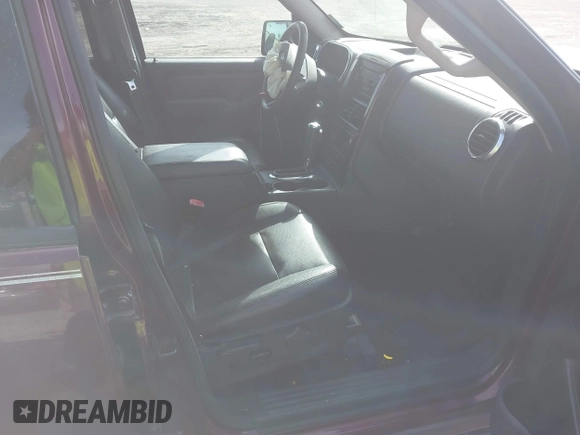 2006 Ford Explorer Limited with VIN 1FMEU75846UB40115, listed as a IAAI auction lot 41795679 with 130,675 mi miles and . Bid and sale history available at DreamBid. Image 5.