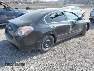 2012 Nissan Altima 2.5 S with VIN 1N4AL2AP0CC189700, listed as a IAAI auction lot 41801937 with 142,269 mi miles. Bid and sale history available at carsss.com. Image 4.
