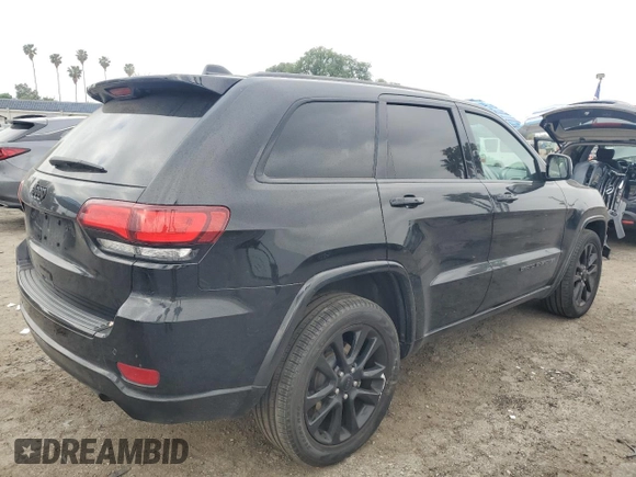 2018 Jeep Grand Cherokee Altitude with VIN 1C4RJEAG1JC247038, listed as a Copart auction lot 50631465 with 78,865 mi miles and Salvage title. Bid and sale history available at DreamBid. Image 3.